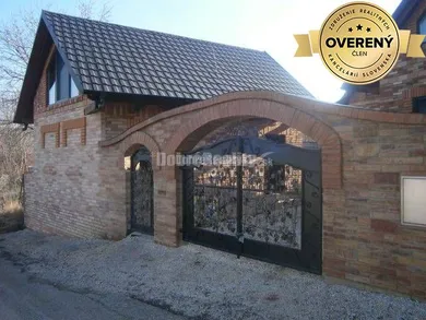 Na predaj rekreačný dom, 50 m², Podhájska