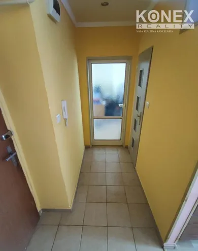 Na predaj 1-izbový byt, 32 m², Veľké Kapušany, P. O. Hviezdoslava