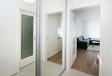 Na prenájom 1-izbový byt, 45 m², Košice-Staré Mesto, Strojárenská