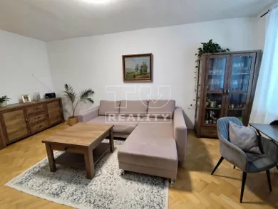 Na predaj 2-izbový byt, 53 m², Liptovský Mikuláš