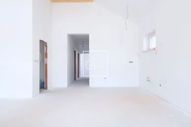 Na predaj 4-izbový dom, 123 m², Trstená na Ostrove