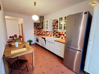 Na prenájom 4-izbový byt, 91 m², Bratislava-Podunajské Biskupice