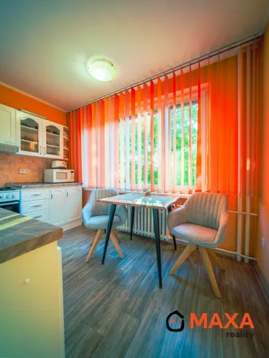Na predaj 2-izbový byt, 66 m², Prievidza