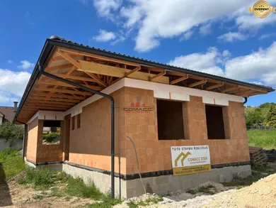 Na predaj 4-izbový dom, 120 m², Hlohovec, Pánska Niva