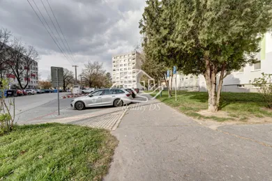 Na predaj 3-izbový byt, 70 m², Šamorín