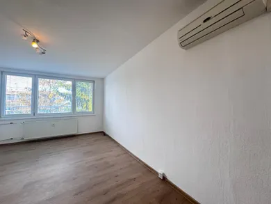 Na predaj 3-izbový byt, 54 m², Košice-Západ, Trebišovská