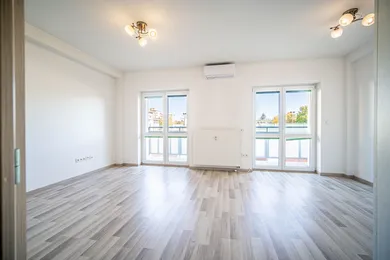 Na predaj 1-izbový byt, 36 m², Pezinok, 1. mája