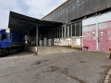 Na prenájom komerčné, Banská Bystrica, Zvolenská cesta 14