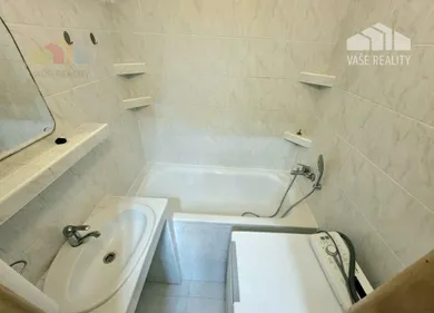 Na prenájom 3-izbový byt, 69 m², Bánovce nad Bebravou