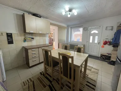 Na predaj 3-izbový dom, 105 m², Tôň, Nová