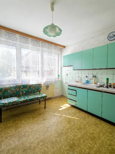 Na predaj 5-izbový dom, 170 m², Dolné Orešany