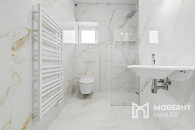 Na predaj 3-izbový byt, 376 m², Žilina, Veľká okružná