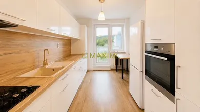 Apartments for rent, 3-room in Bratislava-Nové Mesto · €850