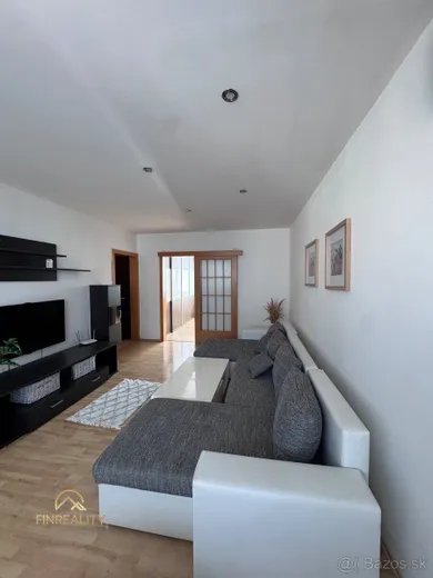 Na predaj 3-izbový byt, 75 m², Nitra