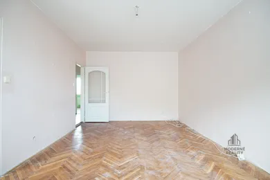 Na predaj 3-izbový byt, 81 m², Šurany