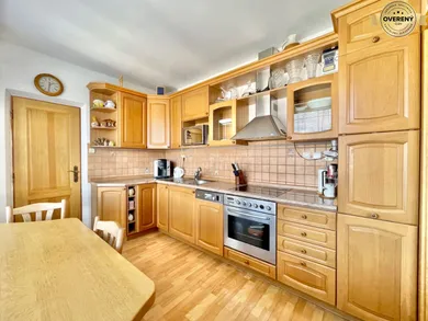 Mieszkania na sprzedaż, 3-pokojowe, Žilina · €240 000