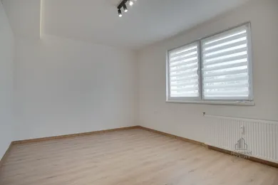 Na predaj 2-izbový byt, 46 m², Nové Zámky