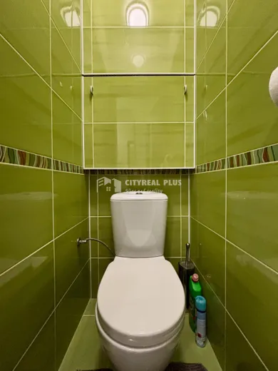 Na prenájom 3-izbový byt, 68 m², Nové Zámky, -