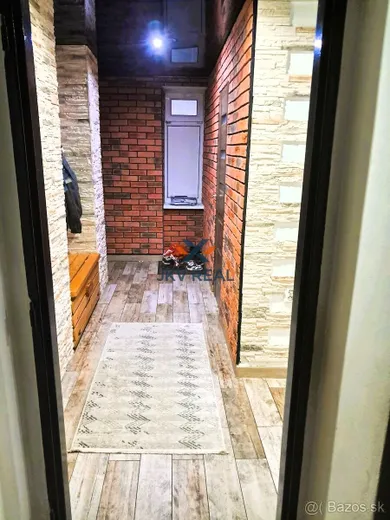 Na predaj 3-izbový byt, 82 m², Vranov nad Topľou, Domašská