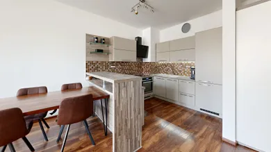 Na prenájom 2-izbový byt, 53 m², Trnava, Odbojárska