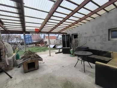 Na predaj dom, 150 m², Komárno