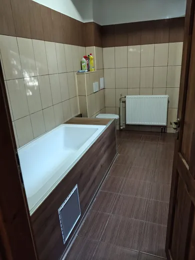 Na prenájom 1-izbový byt, 45 m², Bratislava-Karlova Ves, Komonicová