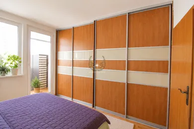 Na predaj 4-izbový byt, 79 m², Bratislava-Dúbravka, Homolova