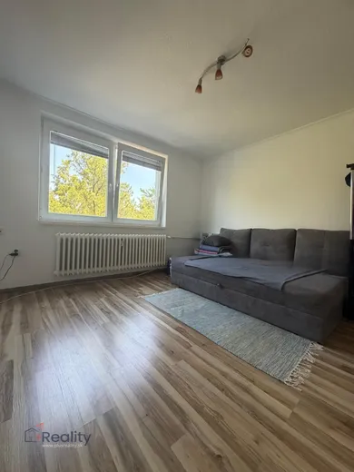 Na prenájom byt v Dunajská Streda · €400 · Pôvodný stav