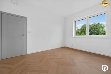 Na predaj 2-izbový byt, 56 m², Trenčín, Legionárska