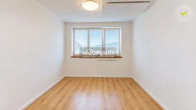 Na predaj 3-izbový byt, 72 m², Plavecký Mikuláš