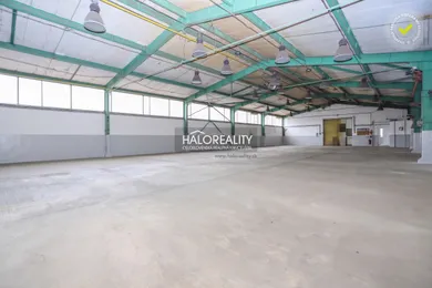 Na prenájom komerčné, 440 m², Považská Bystrica