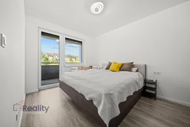 Na predaj 4-izbový byt, 120 m², Trenčín