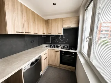 Na predaj 3-izbový byt, 65 m², Košice-Nad jazerom
