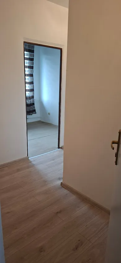 Na prenájom 1-izbový byt, 35 m², Zvolen, Záhonok