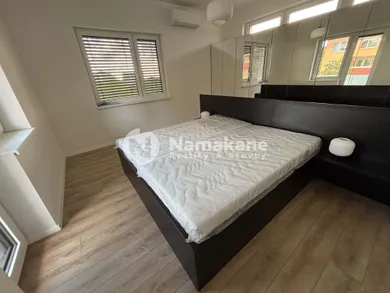 Na prenájom 3-izbový byt, 105 m², Šurany, MDŽ