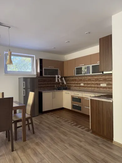 Byty na prenájom 1-izbový, Žilina · €430