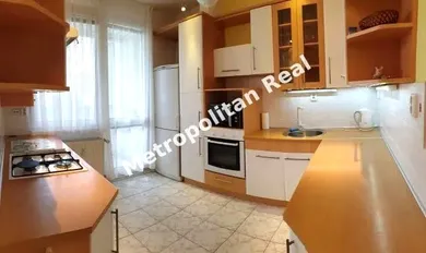 Квартиры на продажу, 3-комнатные, Bratislava-Petržalka · €250 000