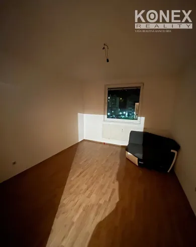 Na predaj 3-izbový byt, 76 m², Vranov nad Topľou, Lúčna