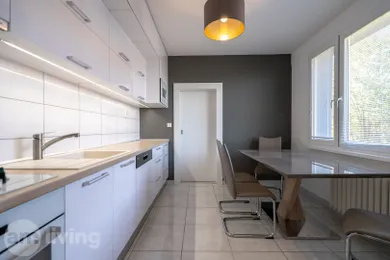 Na predaj 2-izbový byt, 61 m², Nová Dubnica, SNP