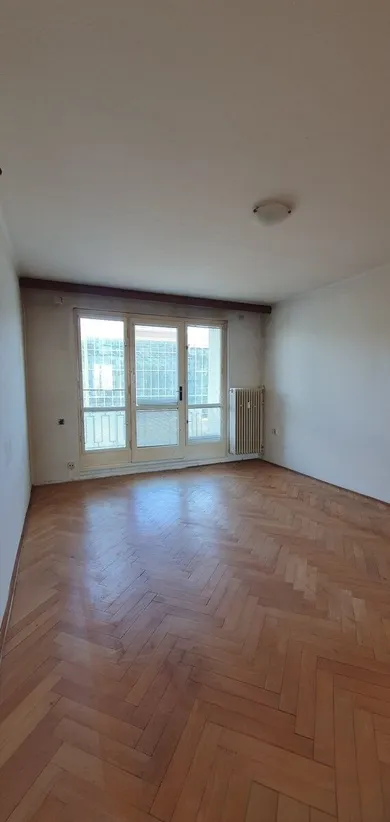 Na predaj 3-izbový byt, 82 m², Bratislava-Ružinov, Trnavská cesta