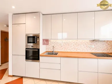 Na predaj 3-izbový byt, 78 m², Liptovský Mikuláš, J.Dudu