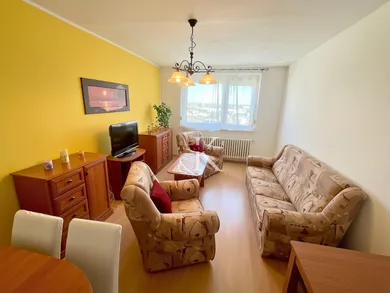 Na predaj 2-izbový byt, 57 m², Bratislava-Rača, Závadská