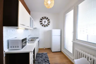Na prenájom 1-izbový byt, 34 m², Poprad, Dostojevského