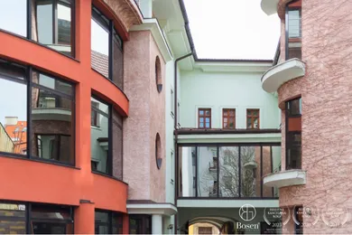 Na prenájom objekt, 210 m², Bratislava-Staré Mesto, Panenská