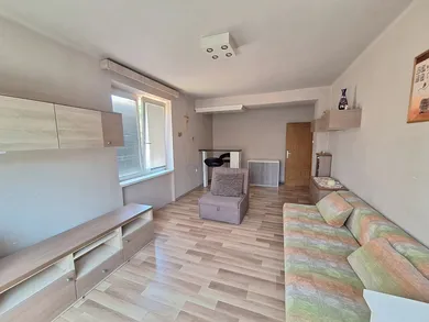 Mieszkania na sprzedaż, 2-pokojowe, Komárno · €79 800