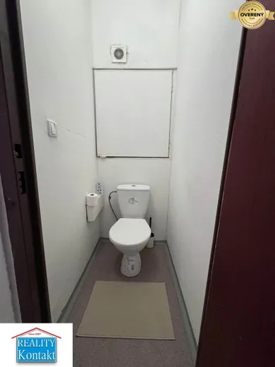 Na prenájom 2-izbový byt, 53 m², Šurany