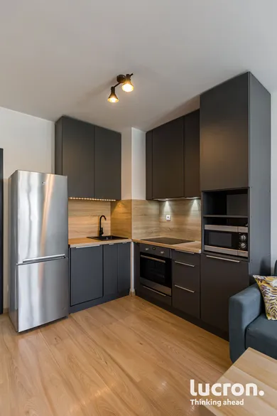 Na prenájom 2-izbový byt, 36 m², Trnava, Novomestská ulica