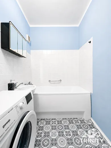 Na prenájom 2-izbový byt, 46 m², Nové Zámky, Gúgska ulica