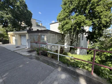 Na predaj byt v Bratislava-Staré Mesto · €120 000 · Čiastočná rekonštrukcia