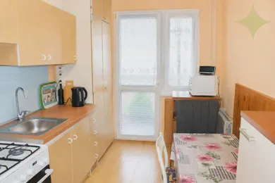 Na prenájom 2-izbový byt, 50 m², Žiar nad Hronom, Svitavská